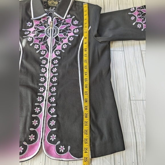 Bob Mackie Vintage Embroidered Cut Out Jacket in Black Pink and White Size Small - Picture 2 of 13